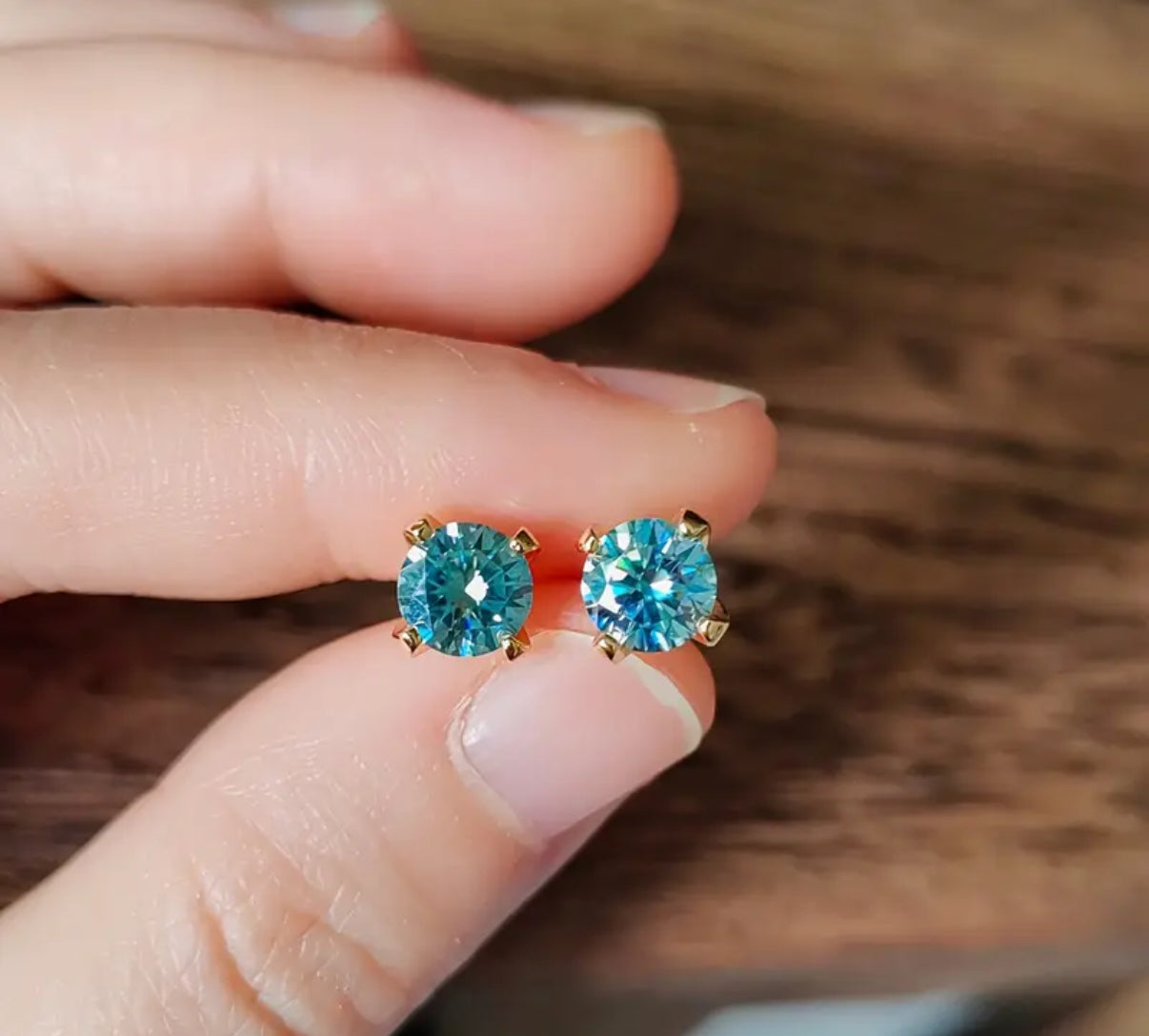 "Aphrodite" Brilliant Cut Earrings