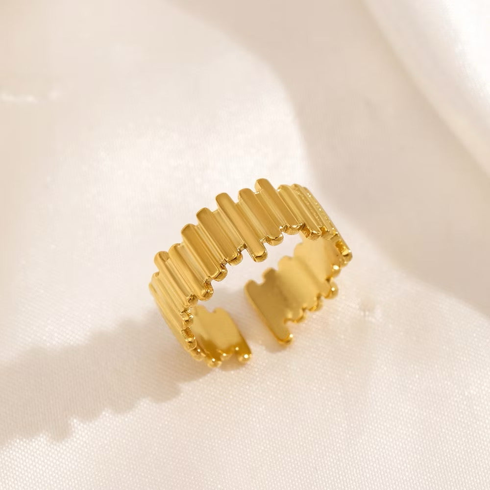 Flowy Danglings Gold Earrings